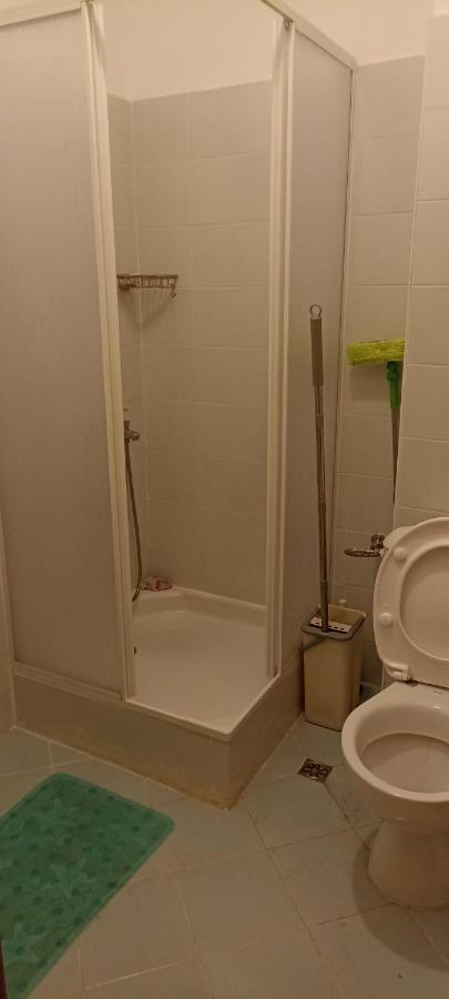 Cozy Apartment With Sea View And Free Parking 포마리 외부 사진